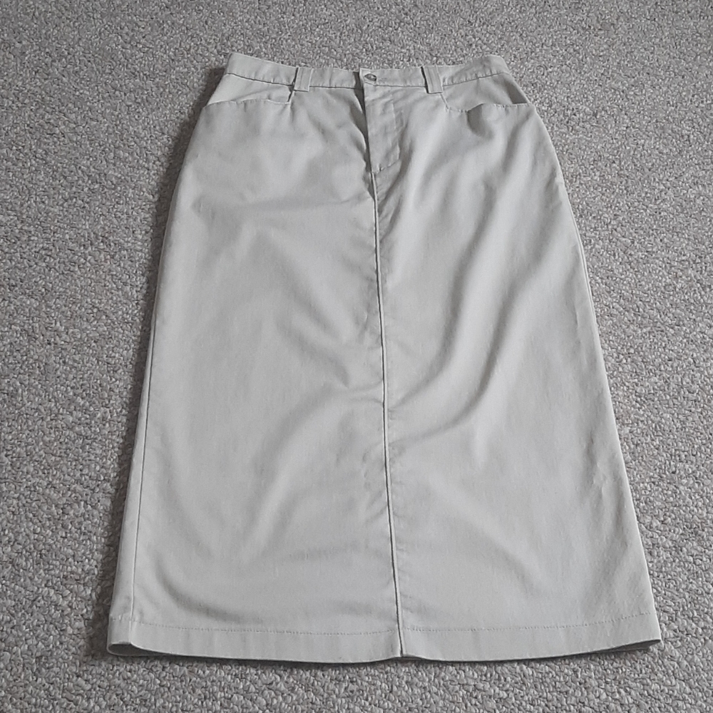 New Lee Khaki Long Skirt
